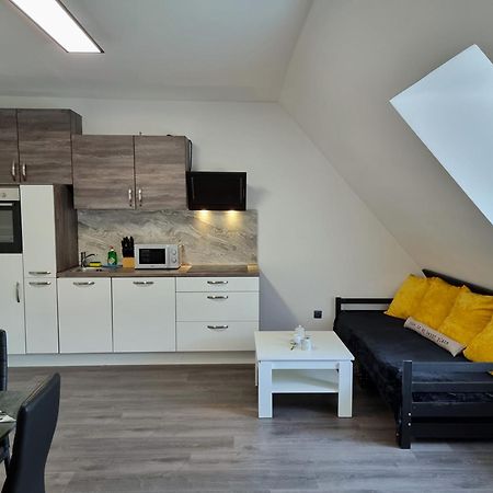 Rentcenter79 Apartment Sankt Peter-Freienstein Bagian luar foto